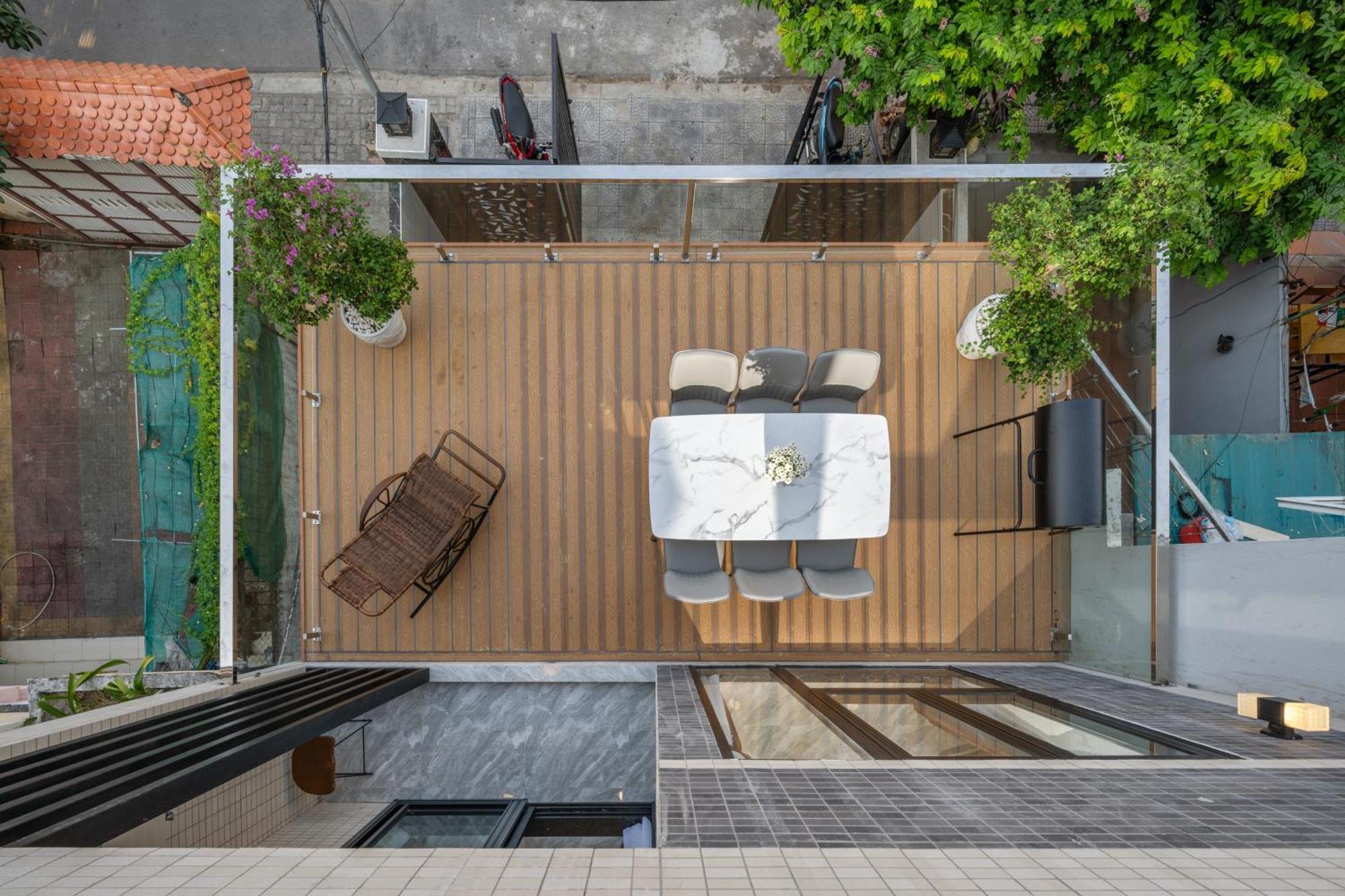 Villa T P - Sauna, Jacuzzi Bathtub- Full Ac *